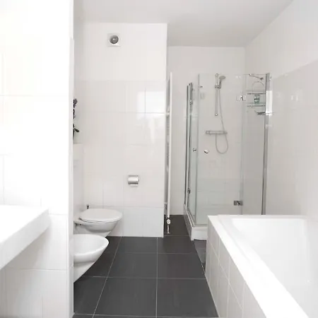 World Fashion Apartment *