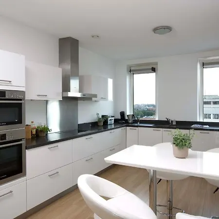 Apartment World Fashion